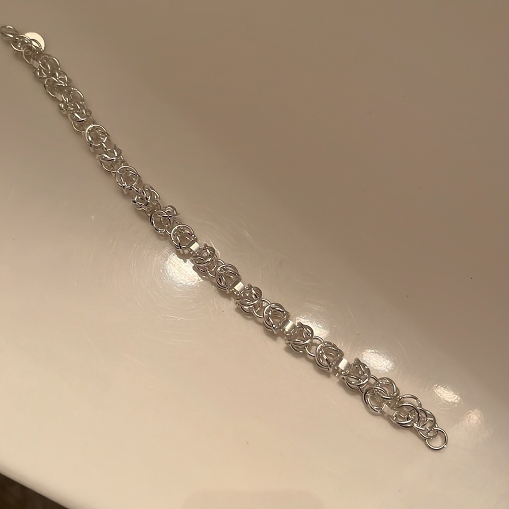 Stylish Sterling Silver Linked Bracelet - Picture 2 of 3